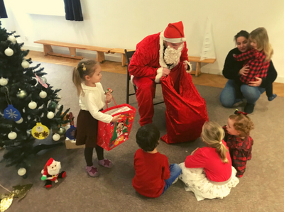 Spotkanie wigilijne w AKP - gwiazdor